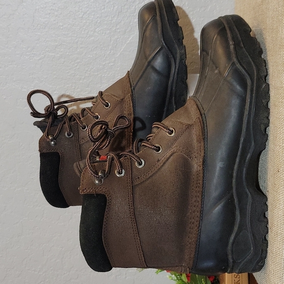 Leather Upper Rain Boot 10 - Picture 2 of 13